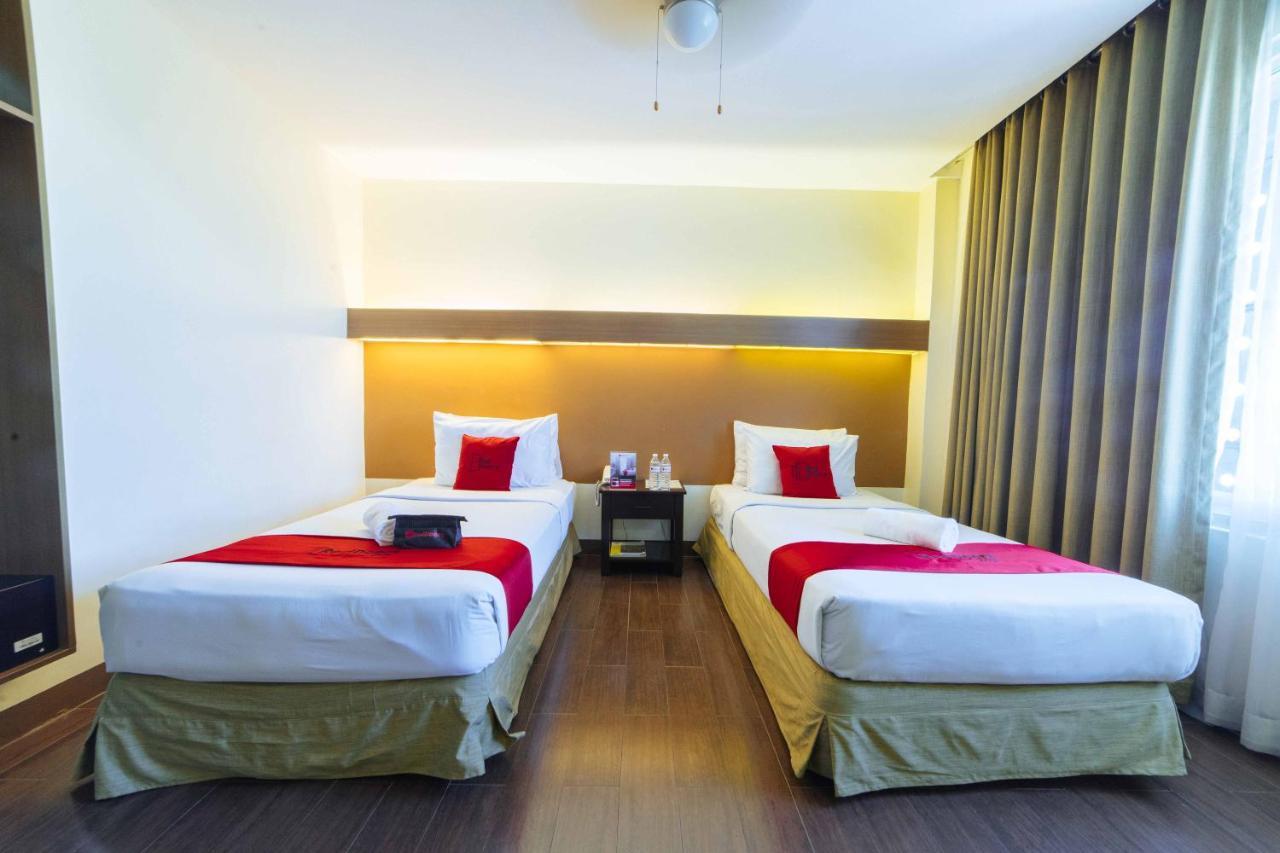 Reddoorz Premium @ The Ritz Garden Oases Hotel Davao Exterior photo